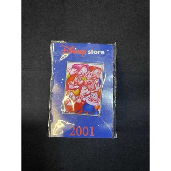 2001 Disney Store SNOW WHITE Commemorative Pin - The 7 Seven DWARFS Sealed - Picture 1 of 5